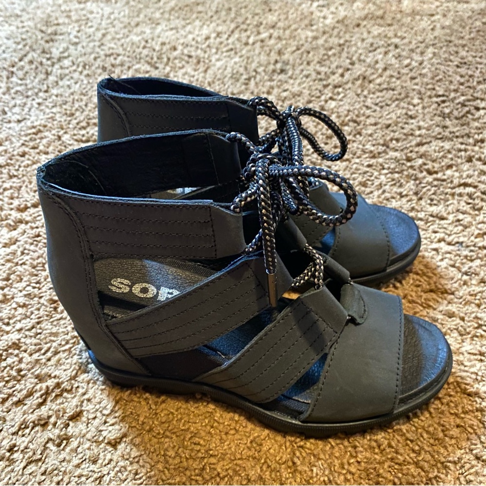 Sorel Women’s Joanie II Lace Wedge Sandal